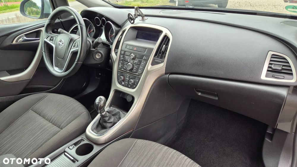 Opel Astra 1.4 Turbo Design Edition - 18