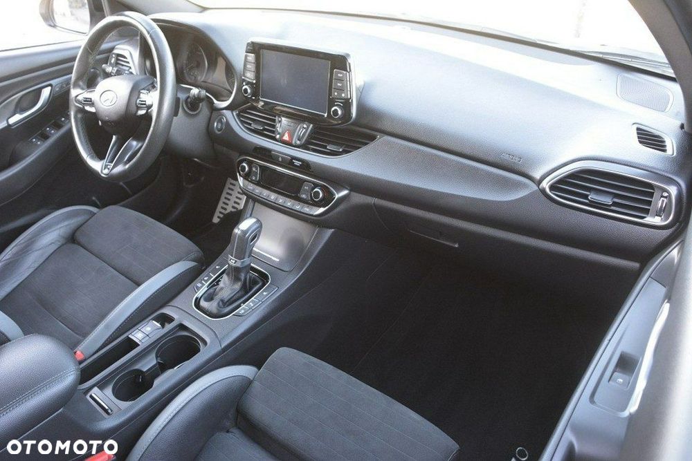 Hyundai i30 1.4 T-GDI DCT N-Line - 13