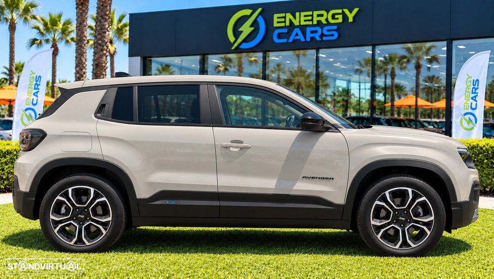 Jeep Avenger 54 kWh Summit - 3