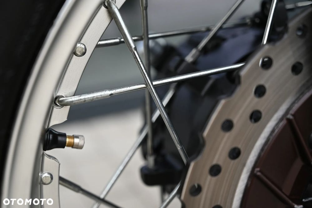 Yamaha Super Tenere - 14