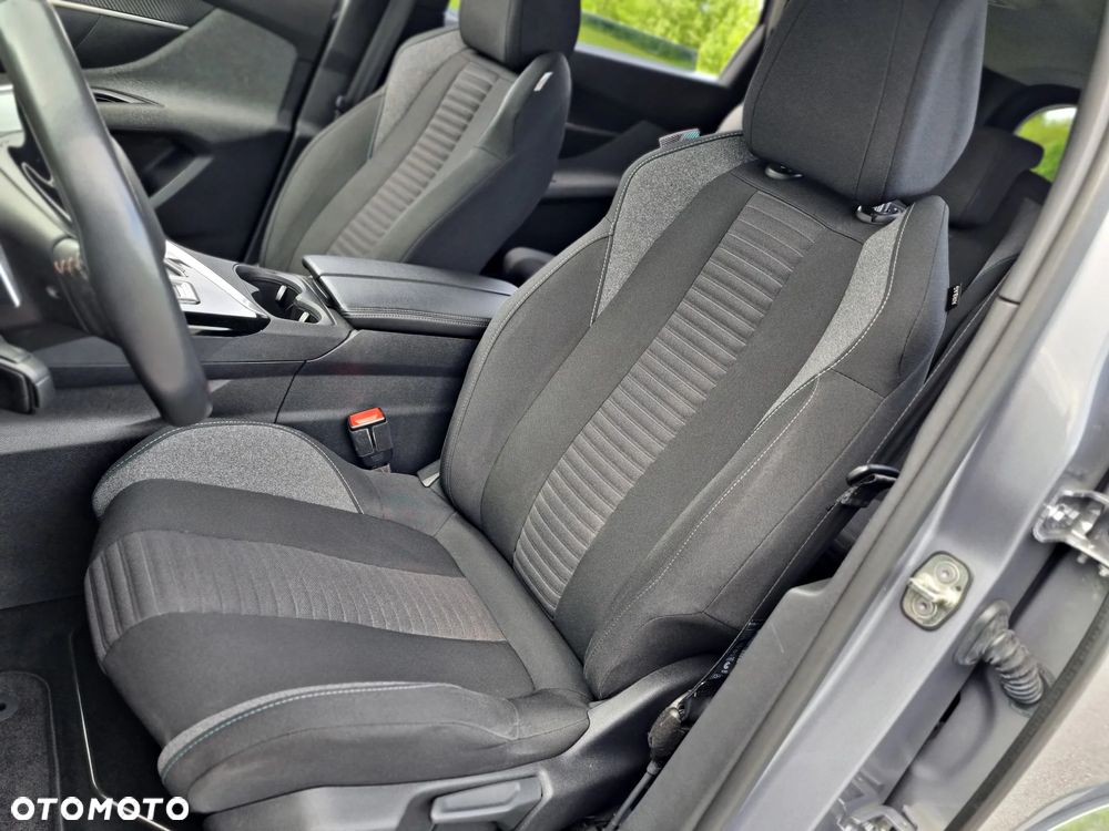 Peugeot 5008 BlueHDi 130 EAT8 Active - 30