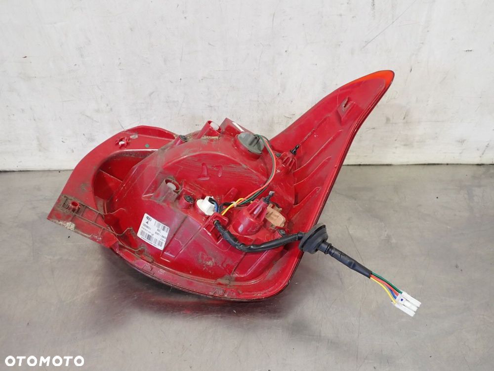 LAMPA LEWA TYLNA HYUNDAI I10 II - 3