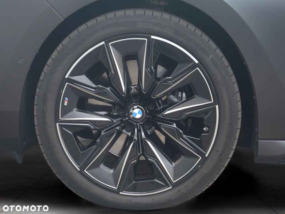 BMW Seria 7 740d xDrive mHEV M Sport sport - 5
