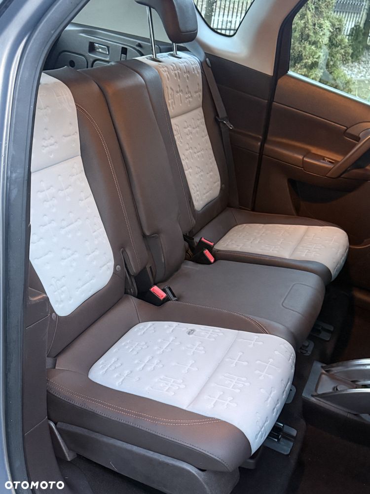 Opel Meriva - 11