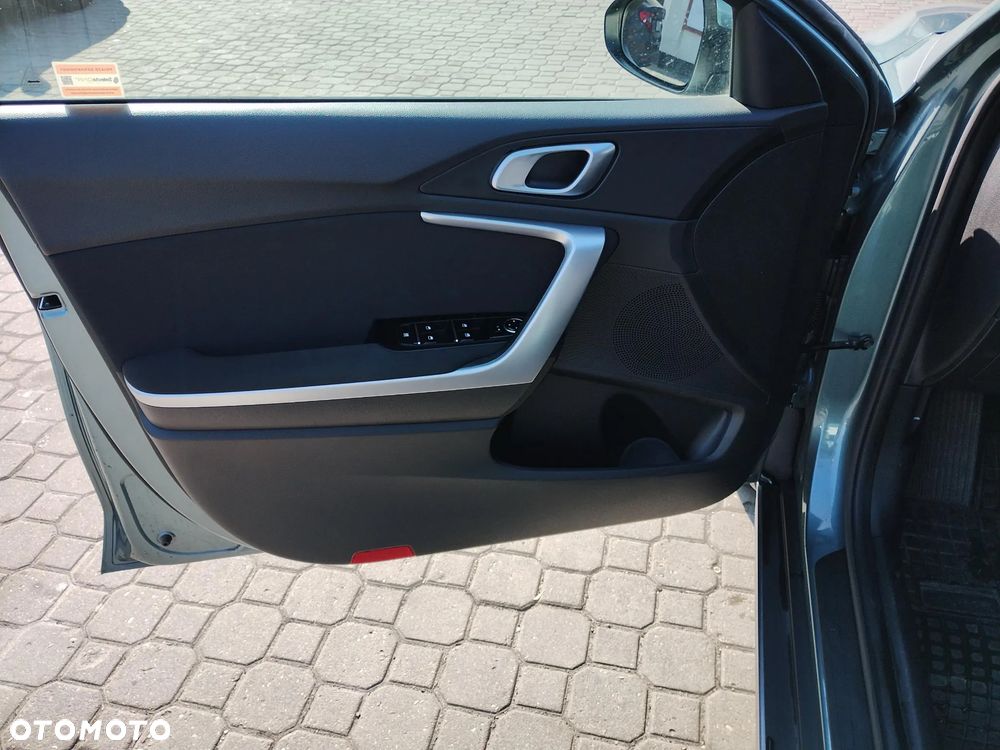 Kia XCeed 1.5 T-GDI M DCT - 11