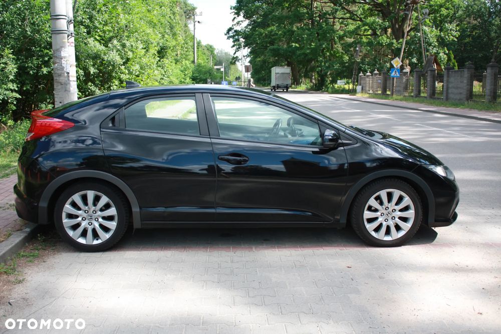 Honda Civic 1.8 Sport - 11