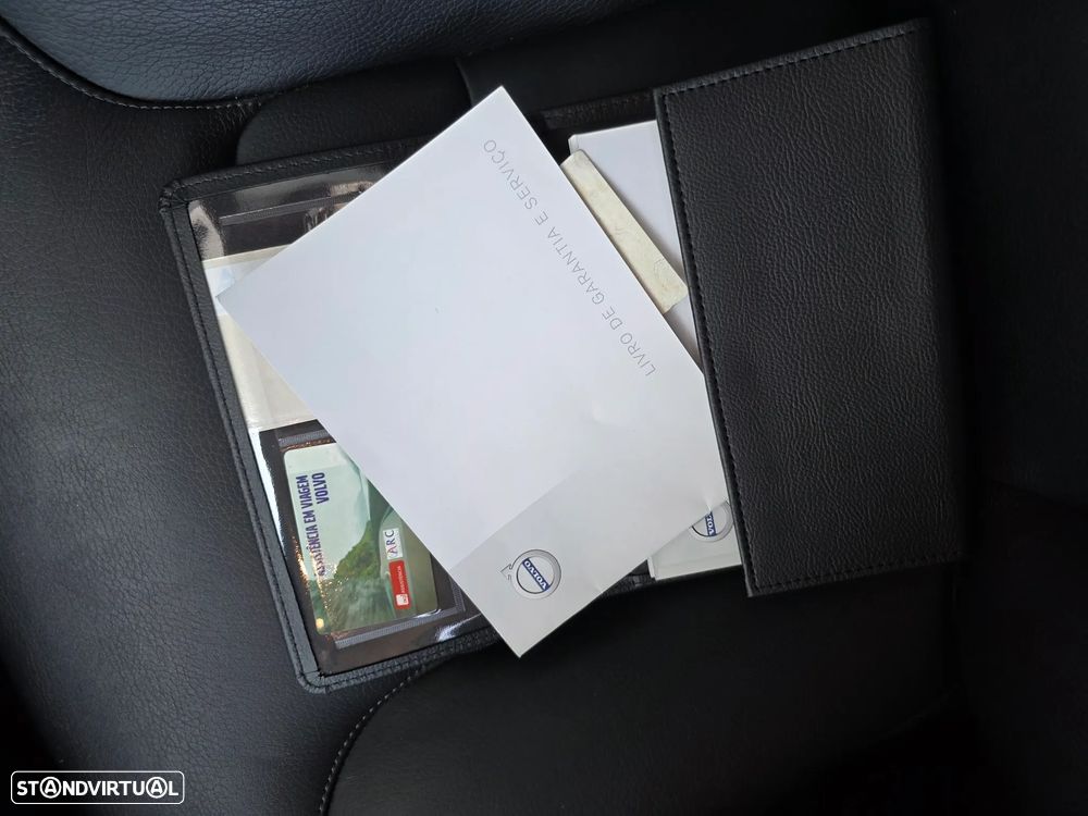 Volvo XC 90 2.0 D4 Momentum - 38