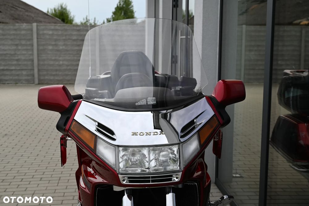 Honda GL - 6