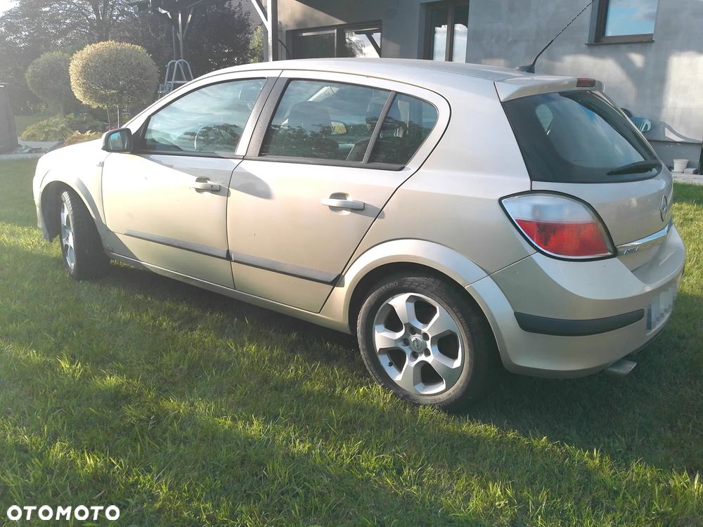 Opel Astra 1.6 - 4
