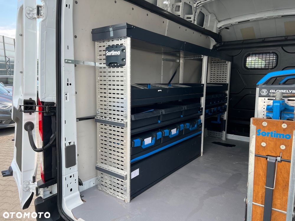 Ford transit - 15