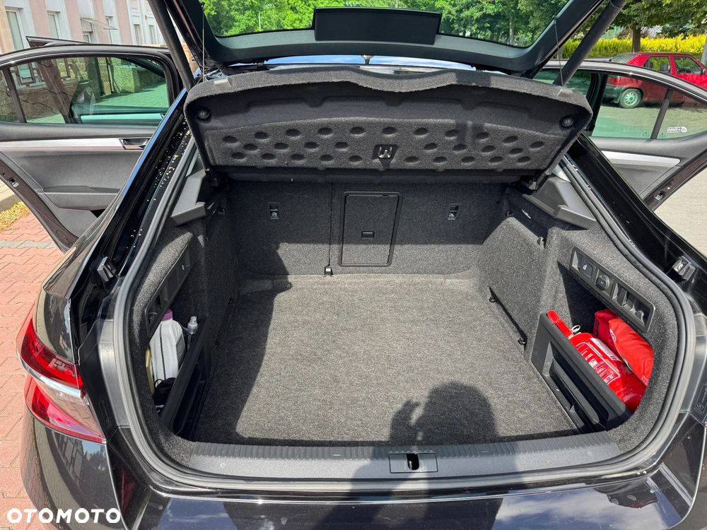 Skoda Superb 2.0 TDI SCR Ambition DSG - 9