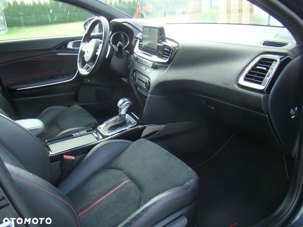 Kia ProCeed 1.6 T-GDI DCT7 OPF GT - 34