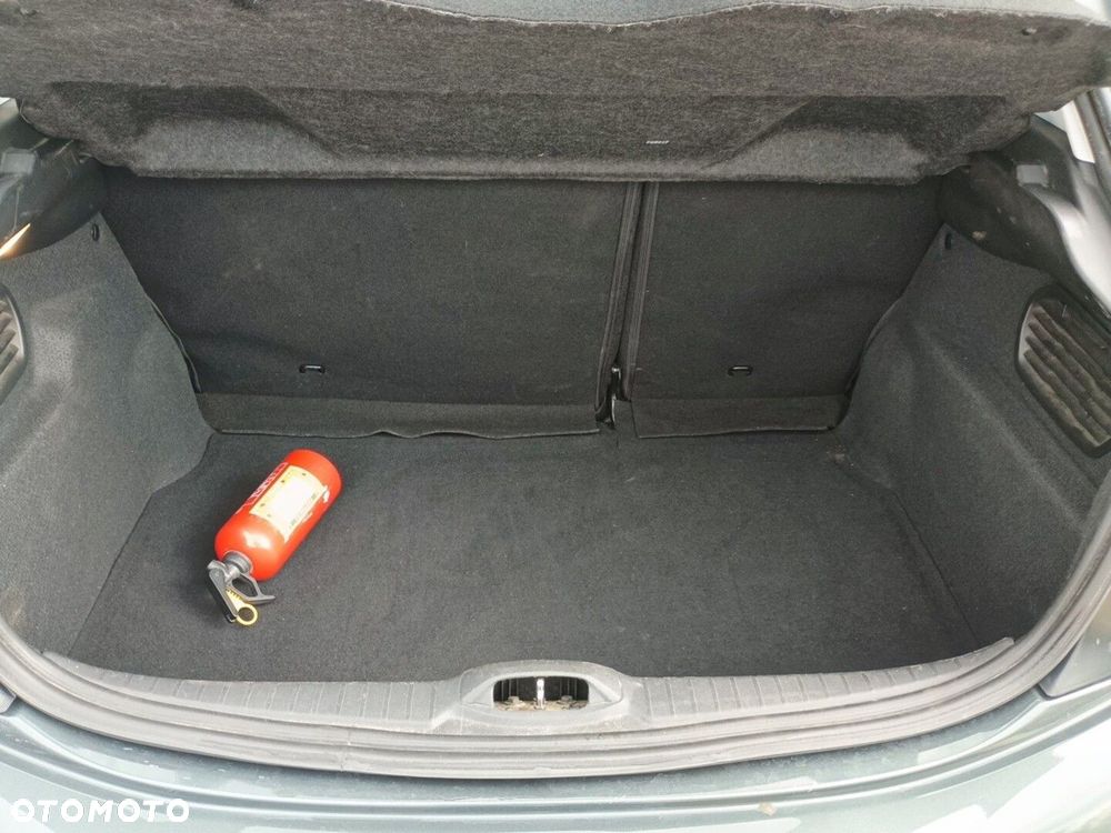 Peugeot 208 1.2 PureTech Style - 7