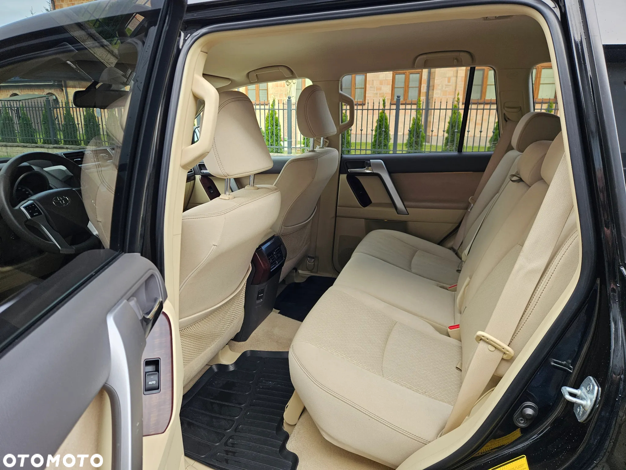 Toyota Land Cruiser LC 2.8 D-4D Premium - 20