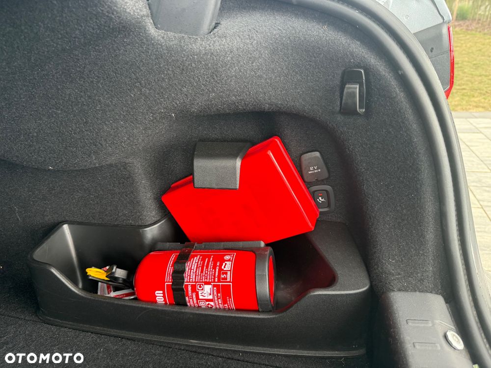 Volvo S90 T8 AWD Plug-In Hybrid Inscription - 12