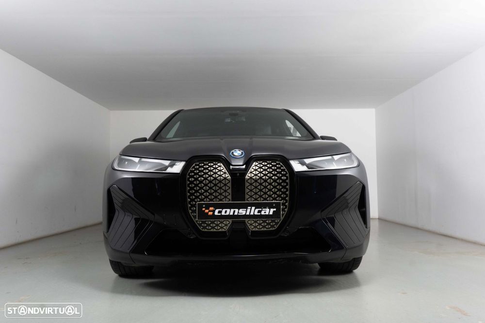 BMW iX xDrive 40 Pack Desportivo - 4