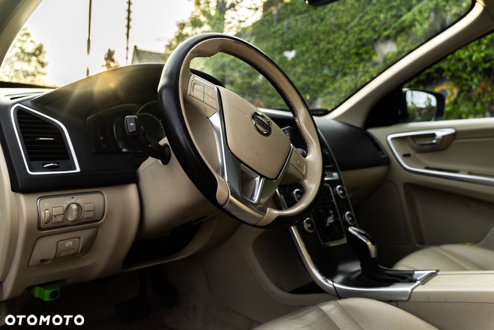 Volvo XC 60 T6 AWD Summum - 9