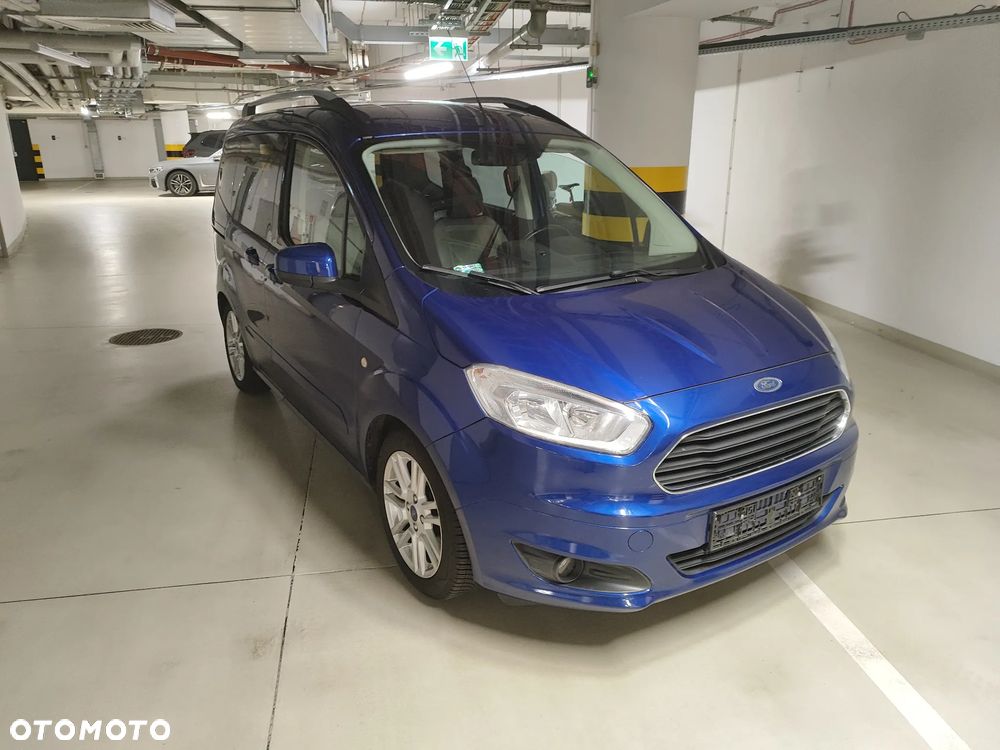 Ford Tourneo Courier 1.0 EcoBoost Titanium - 9