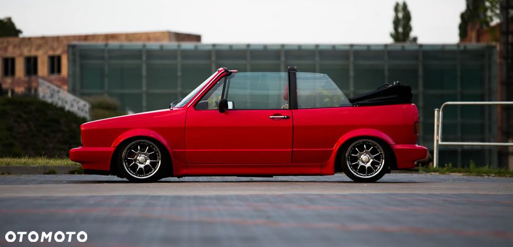 Volkswagen Golf 1.8 - 5