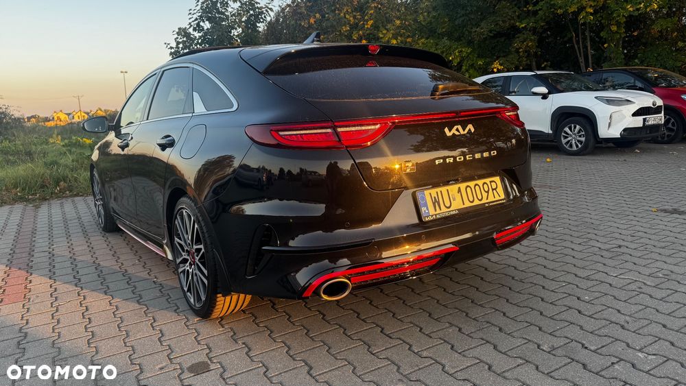 Kia ProCeed 1.6 T-GDI GT DCT - 16