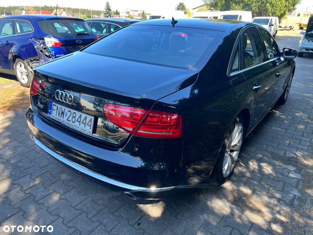 Audi A8 4.2 TDI Quattro - 11
