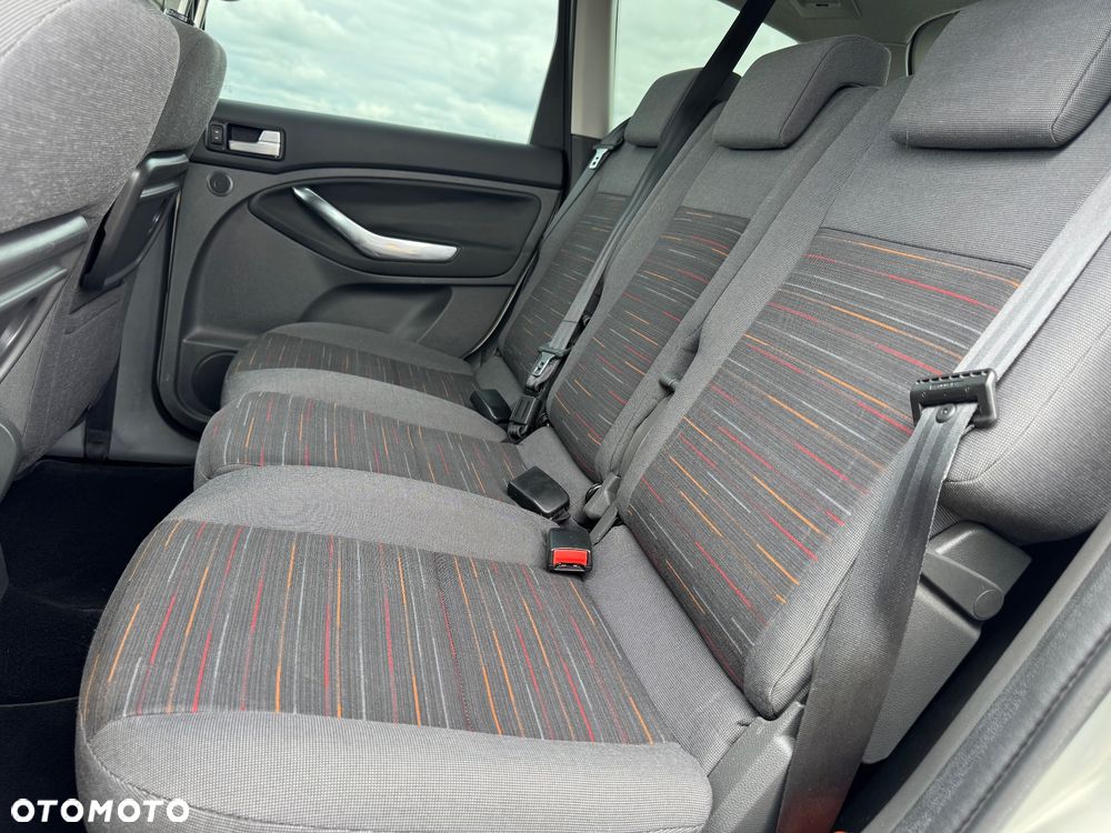 Ford C-MAX 1.8 Style+ - 24