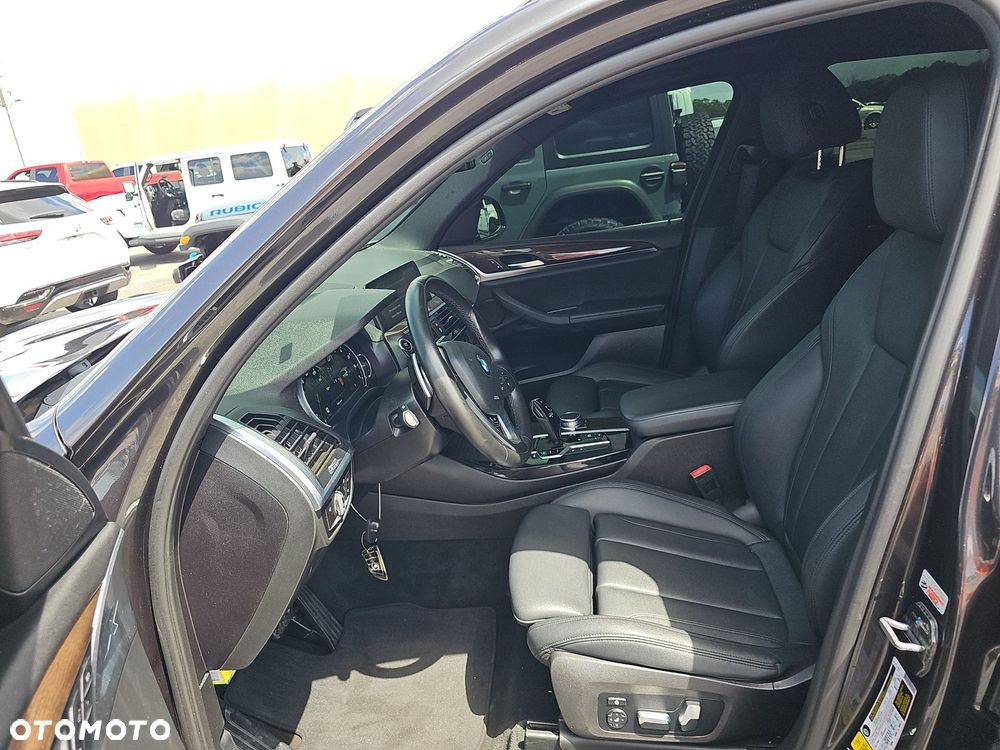 BMW X3 xDrive30i Luxury Line sport - 11