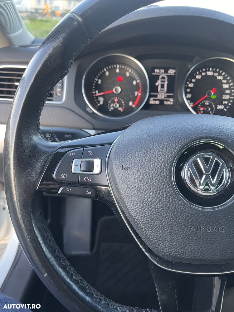 Volkswagen Jetta 1.4 TSI DSG Comfortline - 14