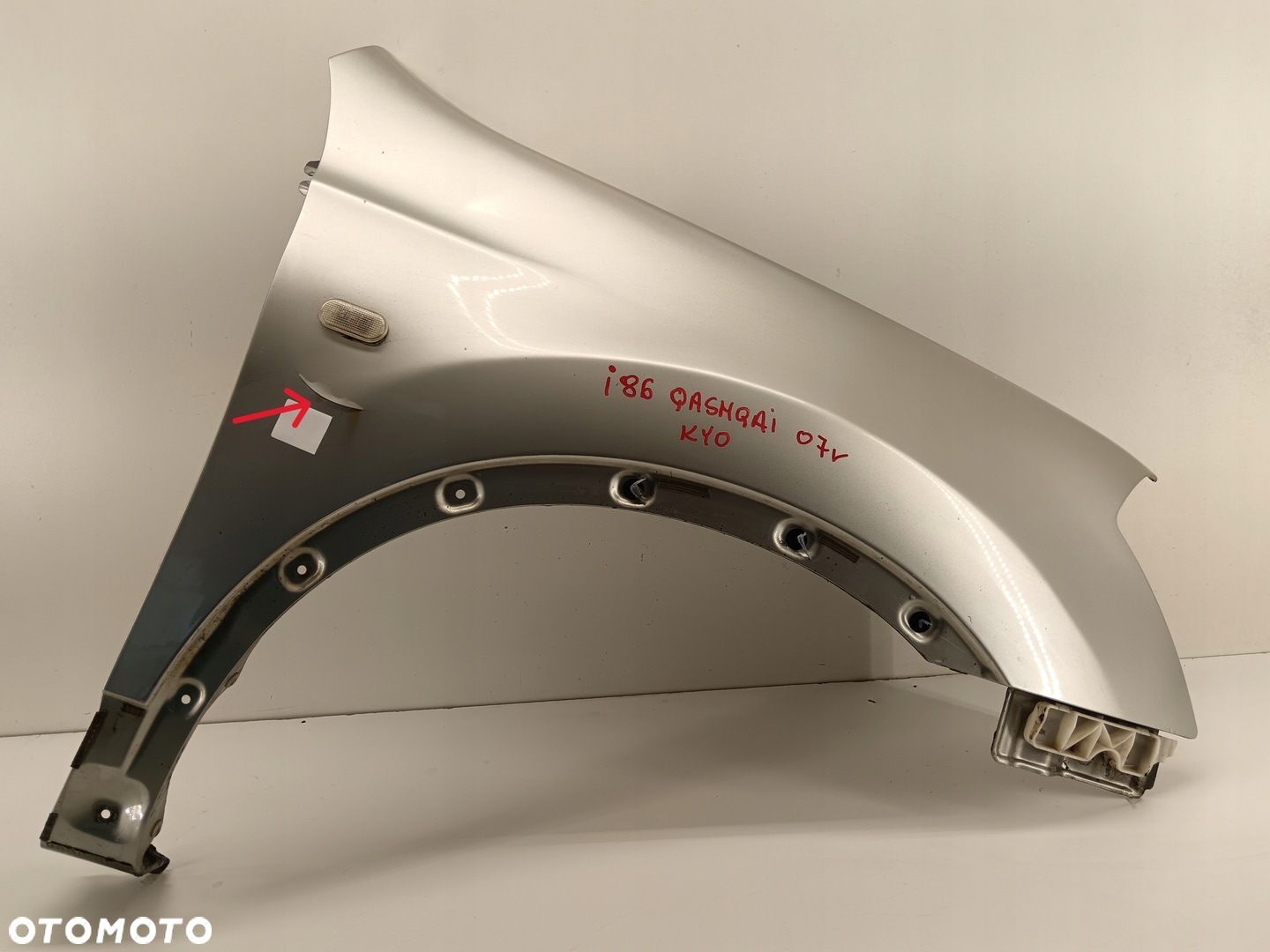 BŁOTNIK PRAWY PRZEDNI PRZÓD NISSAN QASHQAI J10 KYO 06-09 - 1
