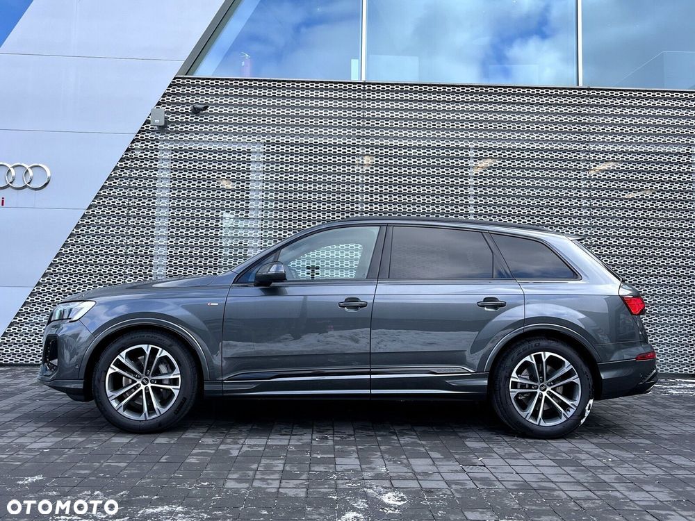 Audi Q7 - 7