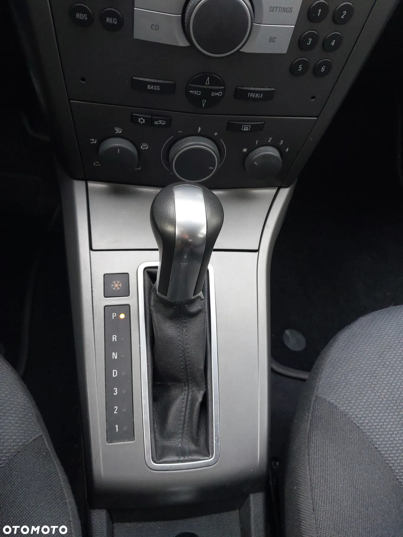 Opel Astra - 11