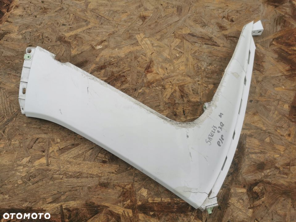 Boczek przód prawy Peugeot Satelis 125CM 14r - 1