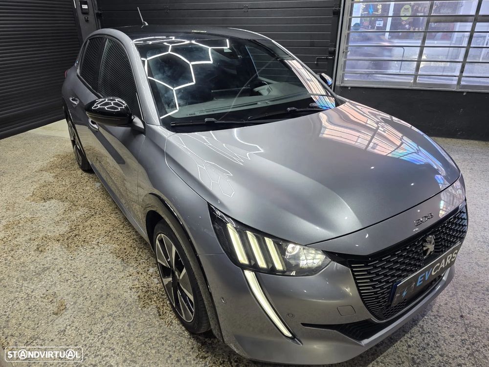 Peugeot e-208 50 kWh GT Line - 31