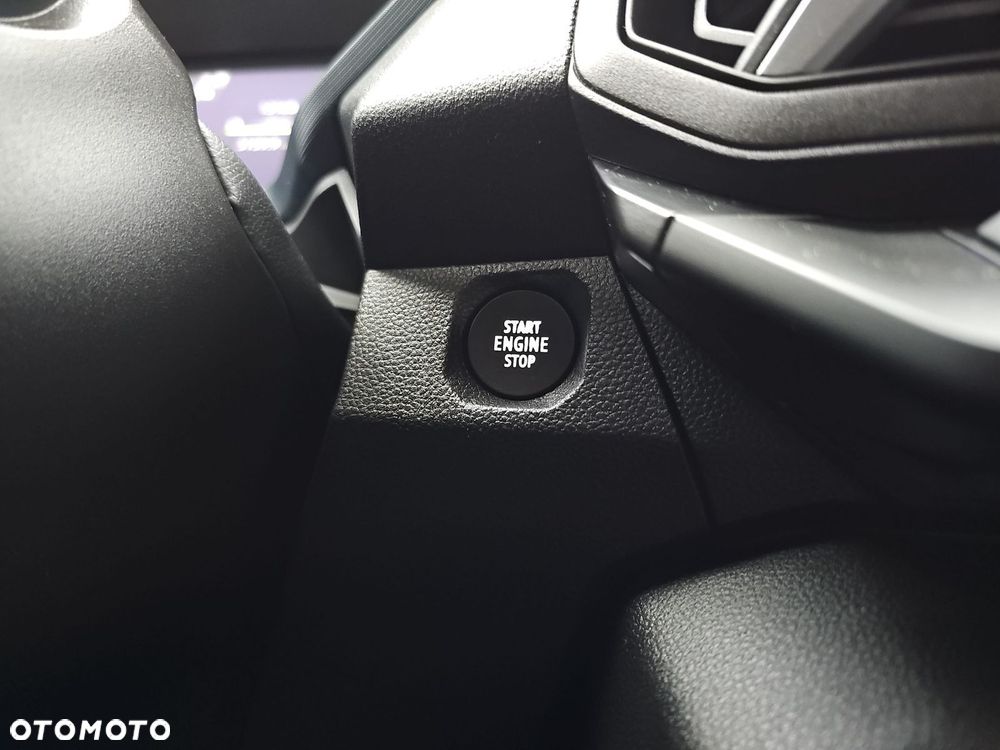 Dacia Duster 1.6 Full Hybrid 140 Journey MMT - 30