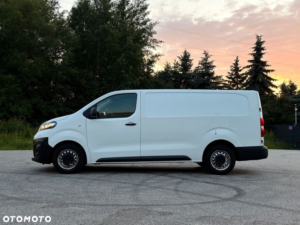 Opel Vivaro - 8