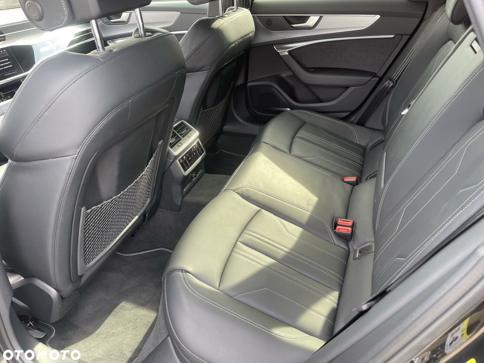 Audi A6 - 24