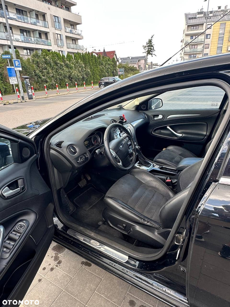Ford Mondeo 2.0 TDCi Titanium X - 9