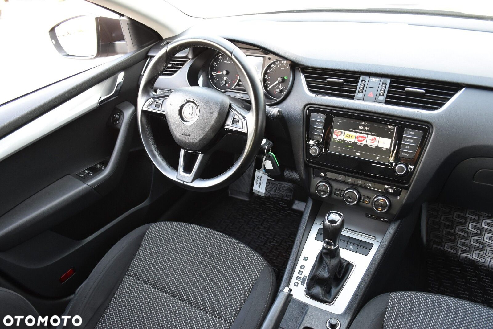 Skoda Octavia 1.4 TSI Ambition DSG - 9