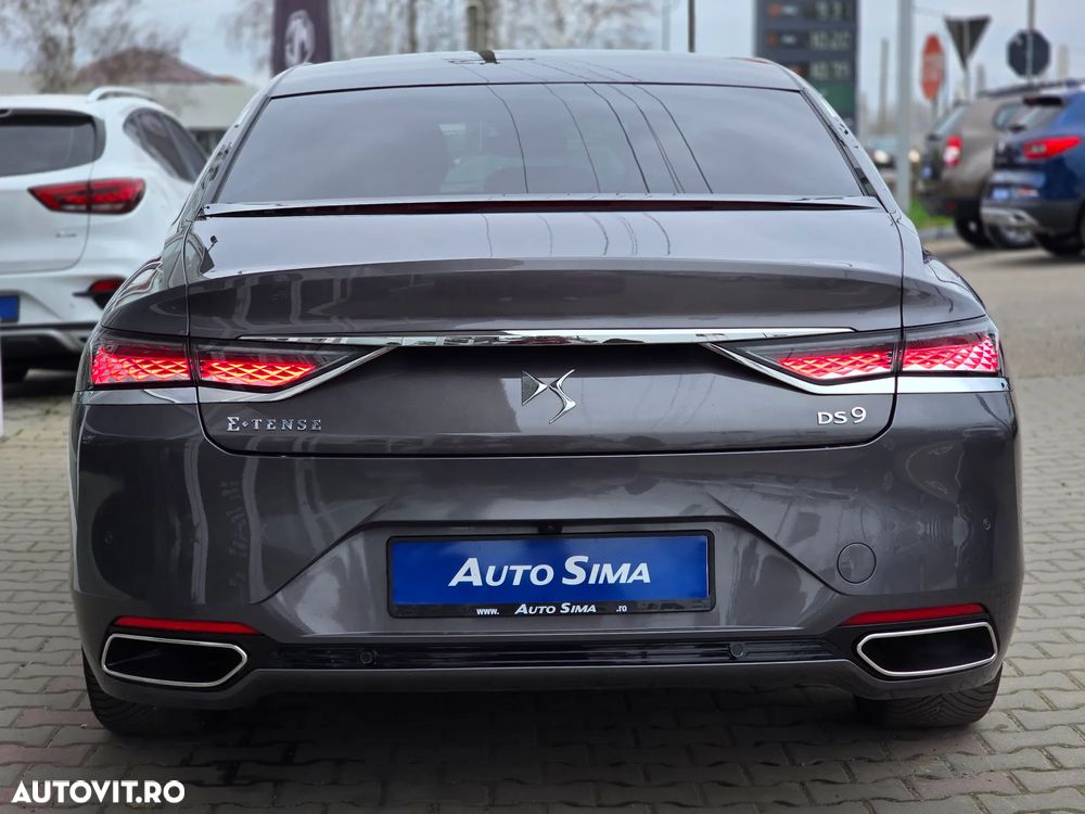 DS Automobiles DS 9 1.6 PHeV FWD 250 EAT8 PERFORMANCE Line + - 7