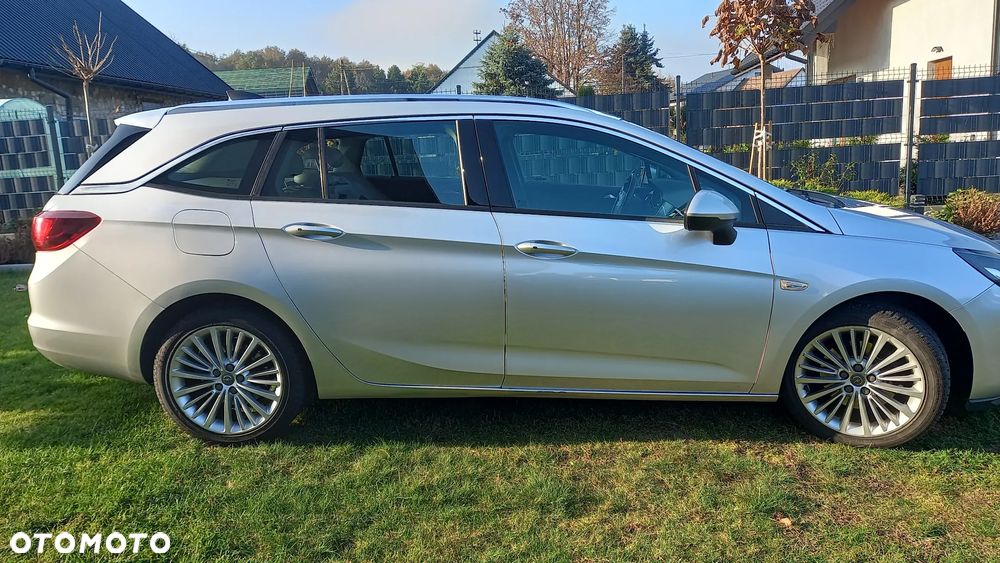 Opel Astra 1.6 CDTI Dynamic S&S - 2