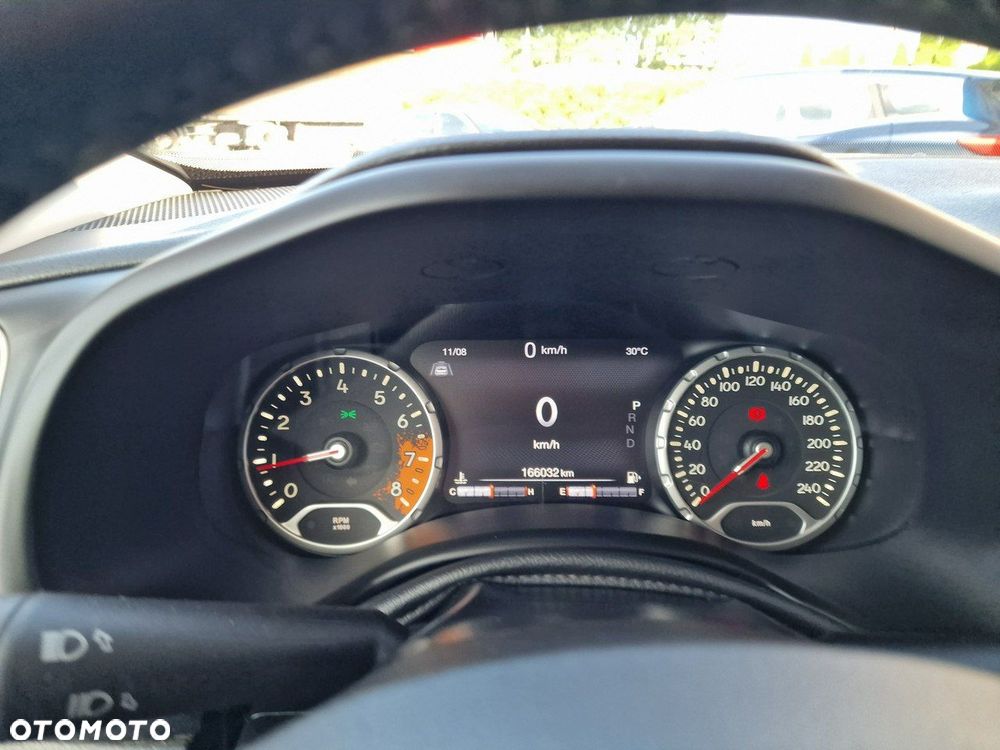 Jeep Renegade 1.4 MultiAir Limited 4WD S&S - 32