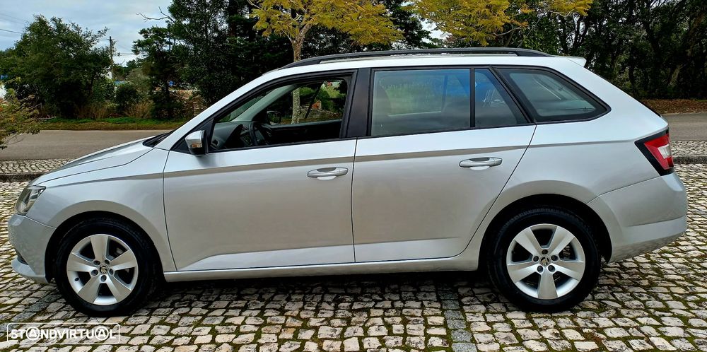 Skoda Fabia Break 1.0 Active Plus - 16