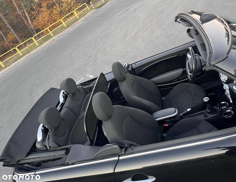 MINI Cooper S Cabrio - 13