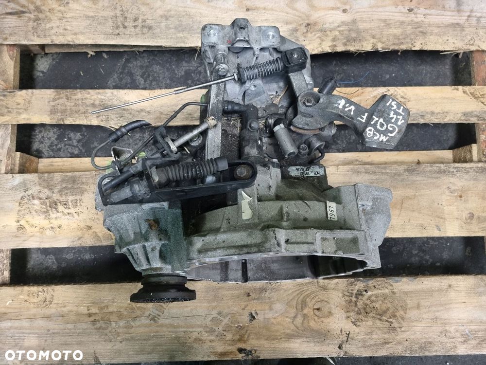 VOLKSWAGEN GOLF VI 6 08-13 r. 1,4 TSI MANUALNA SKRZYNIA BIEGÓW MCB EU + - 3