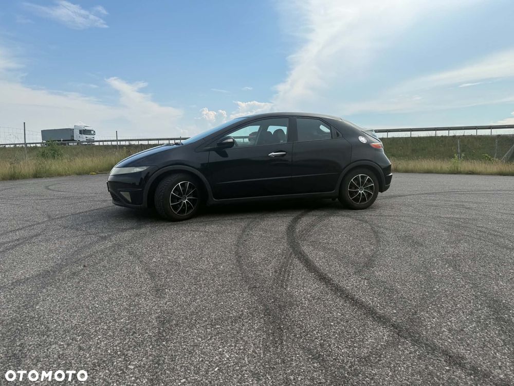 Honda Civic 1.8 Comfort - 5