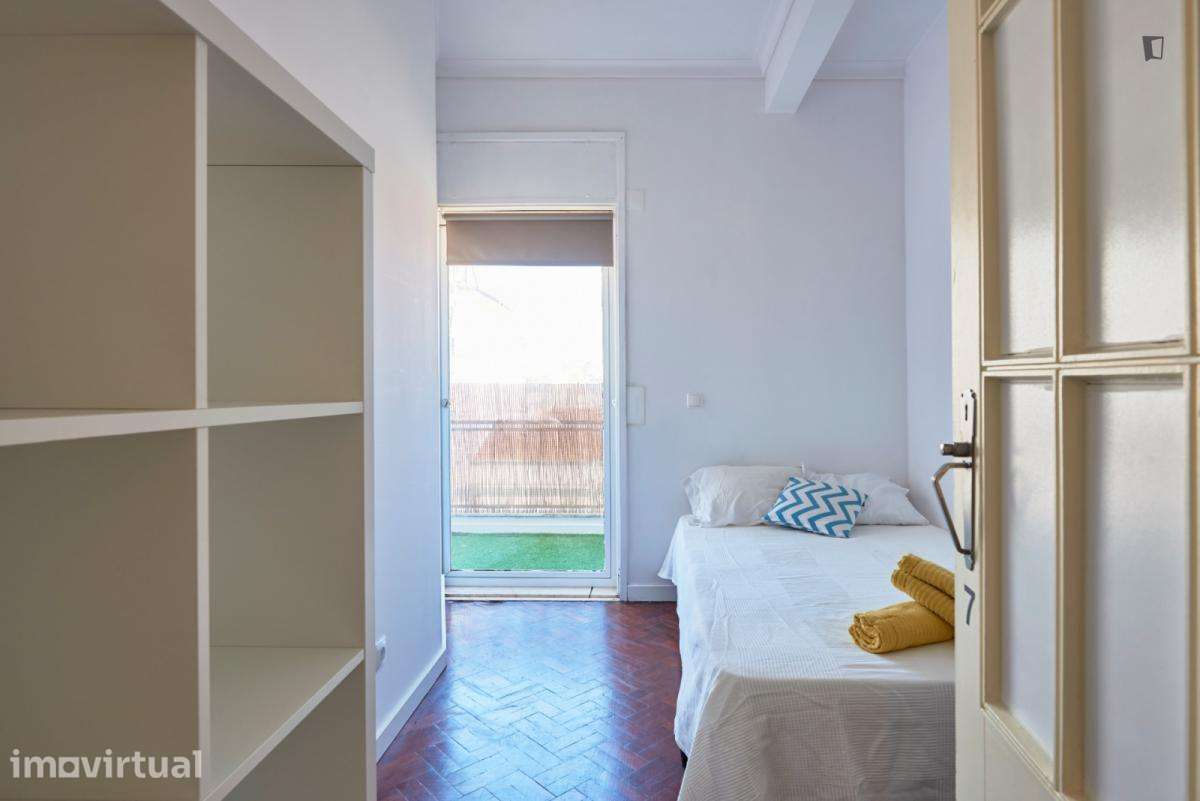 Quarto - localizado em Saldanha Lisbon - Grande imagem: 3/46