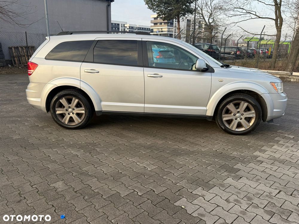 Dodge Journey - 4