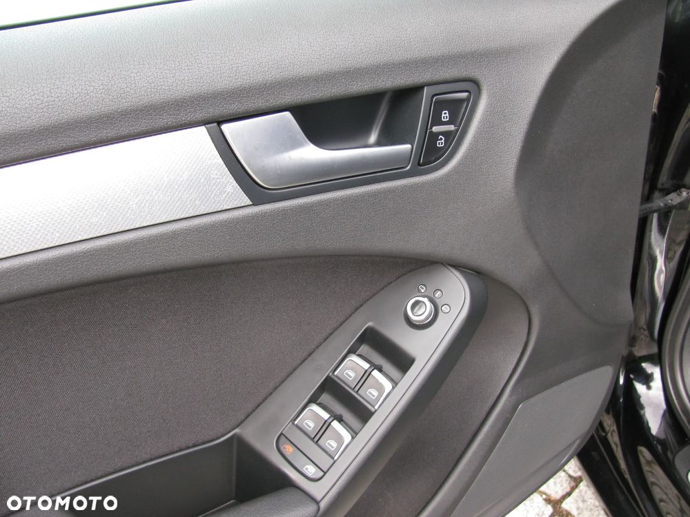 Audi A4 Avant 2.0 TDI - 26