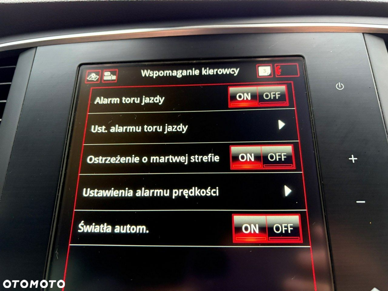 Renault Megane Grandtour ENERGY TCe 140 EDC BOSE EDITION - 26