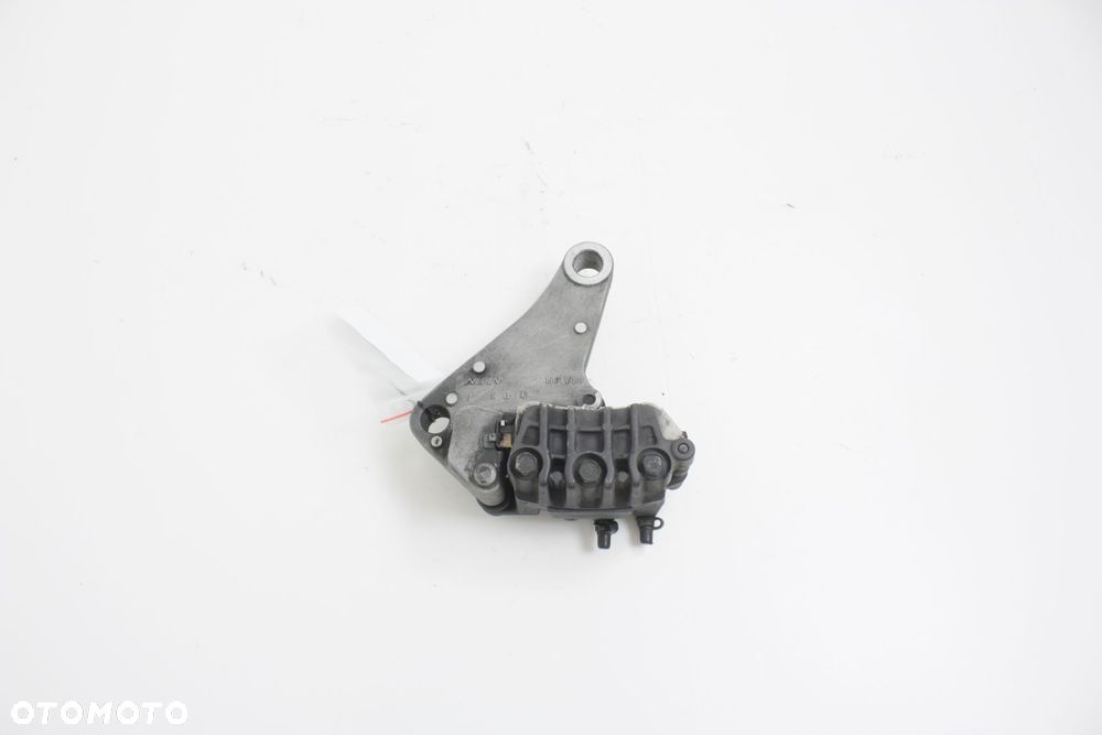 ZACISK HAMULCOWY TYLNY Honda ST 1100 Pan European 90-01 - 4